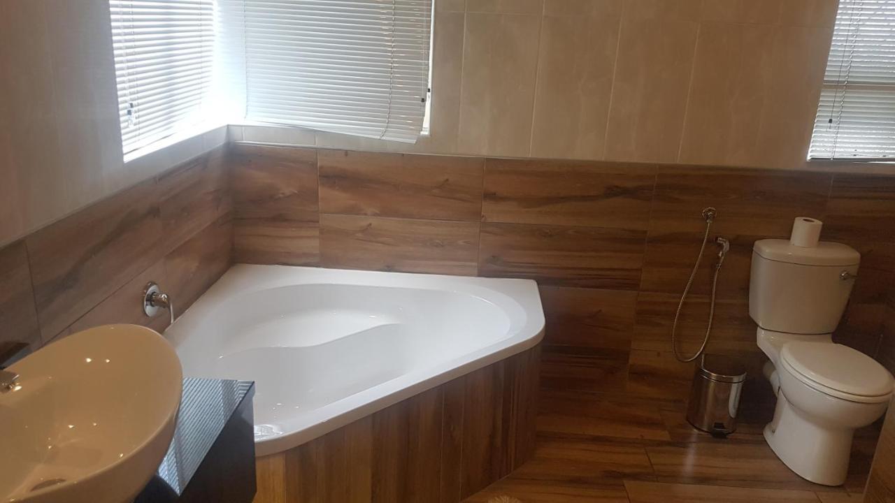 Cornerstone Guest Lodge Pretoria Bagian luar foto