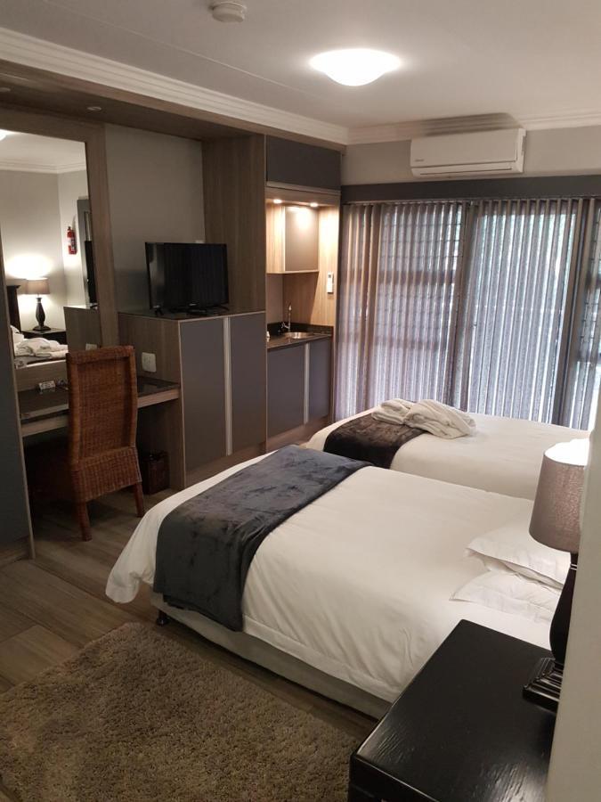 Cornerstone Guest Lodge Pretoria Bagian luar foto