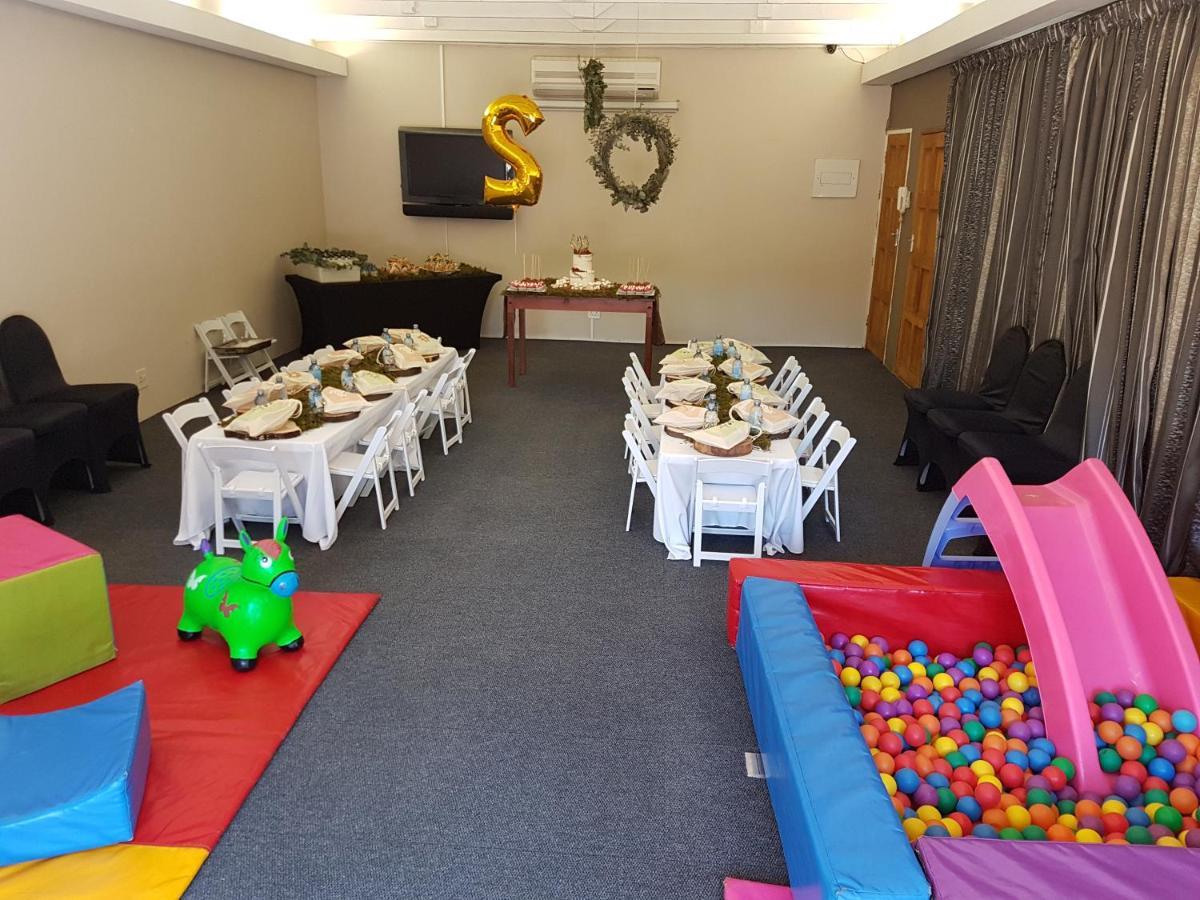 Cornerstone Guest Lodge Pretoria Bagian luar foto