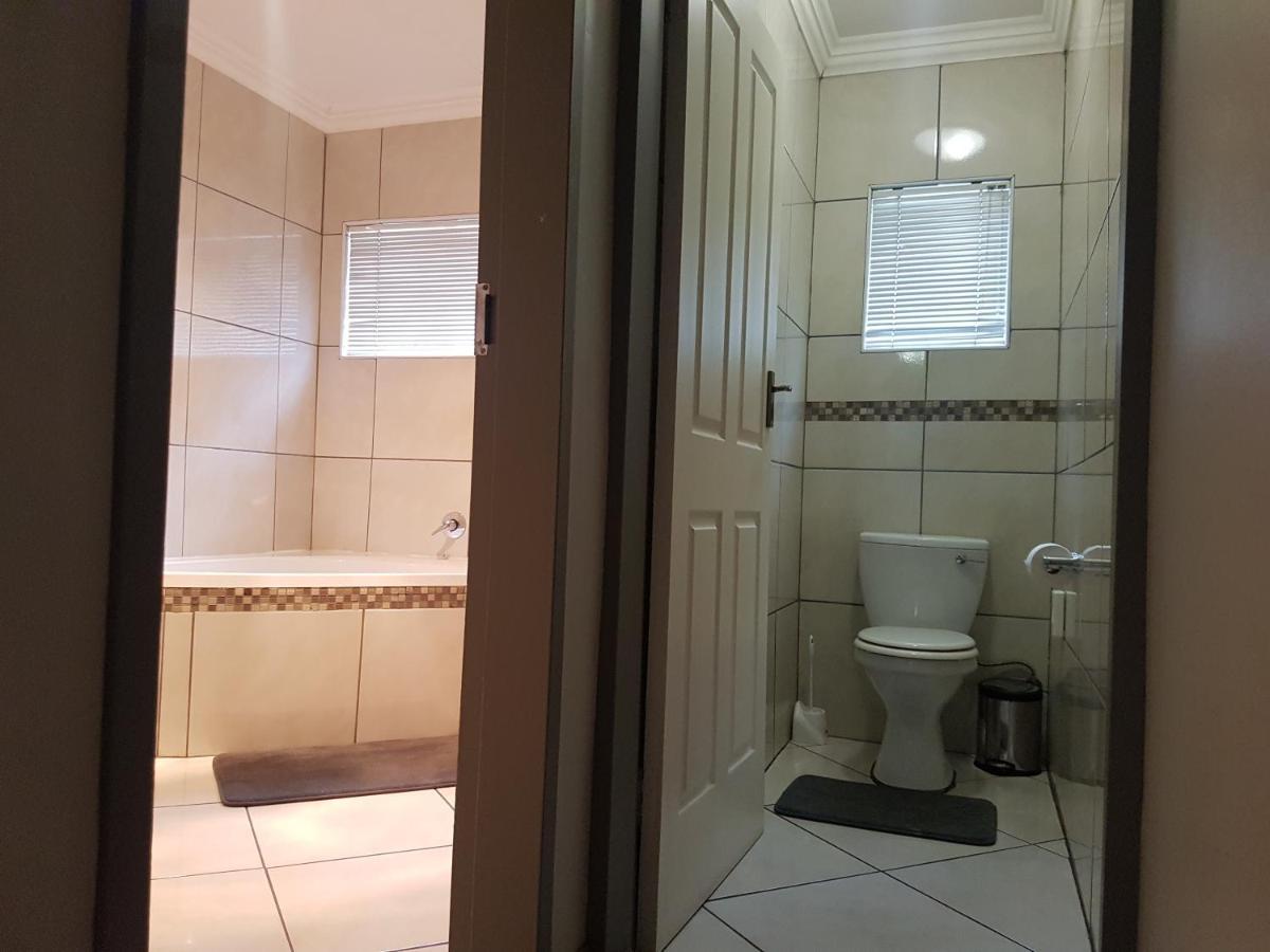 Cornerstone Guest Lodge Pretoria Bagian luar foto