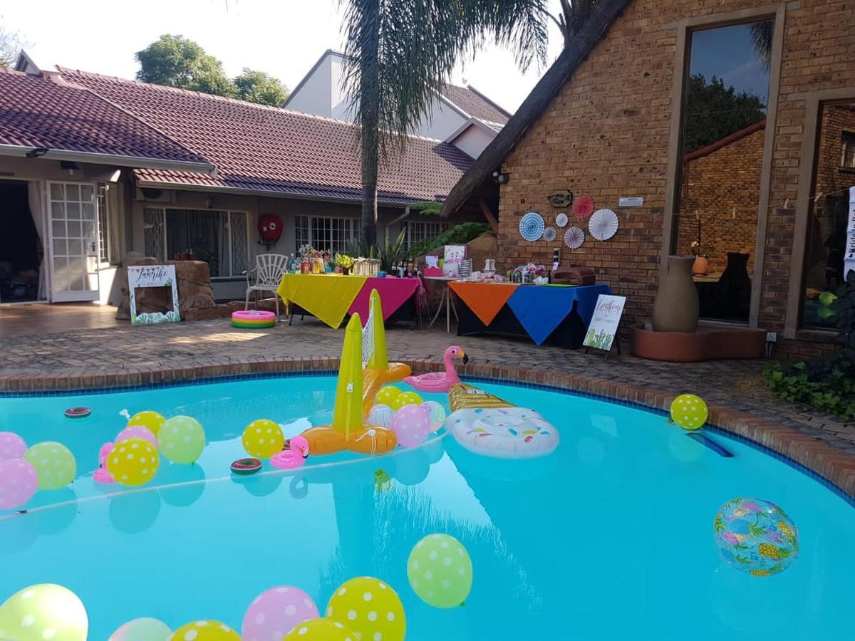 Cornerstone Guest Lodge Pretoria Bagian luar foto